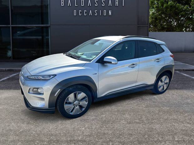 Gris Utilisé 2022 Hyundai Kona SUV | 24 990 € (Prix juste) - Image 1/3