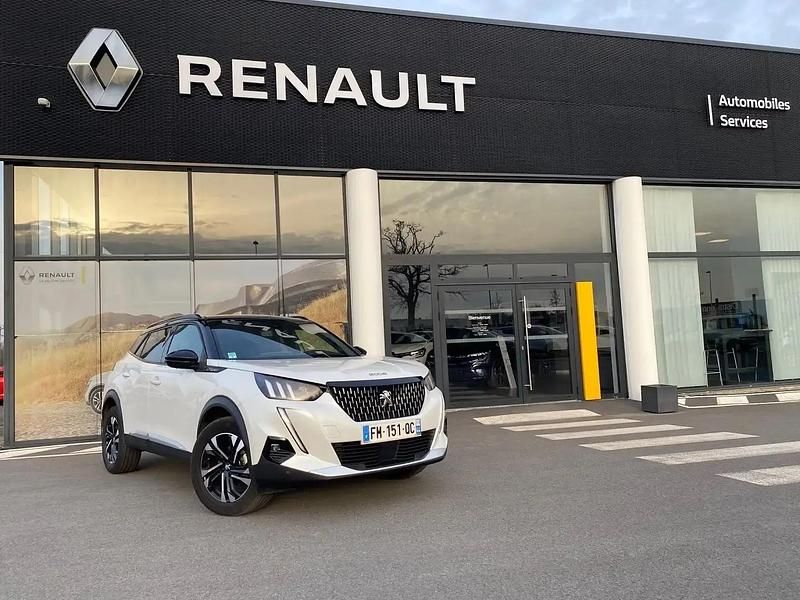 Blanc Occasion 2019 Peugeot 2008 GT-line SUV | 15 990 € (Prix cher) - Image 1/4