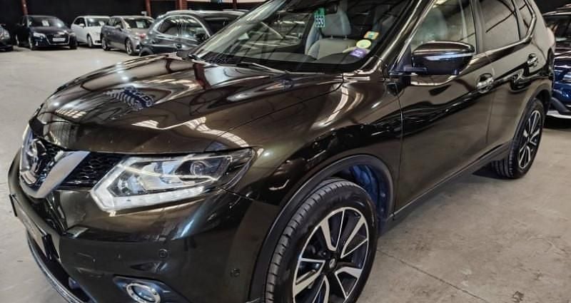 Utilisé 2016 Nissan X-Trail Tekna SUV | 10 990 € (Prix juste) - Image 1/4