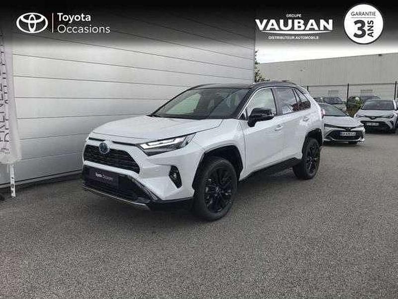 Utilisé 2025 Toyota RAV4 Hybrid SUV | 45 990 € (Prix assez cher) - Image 1/1