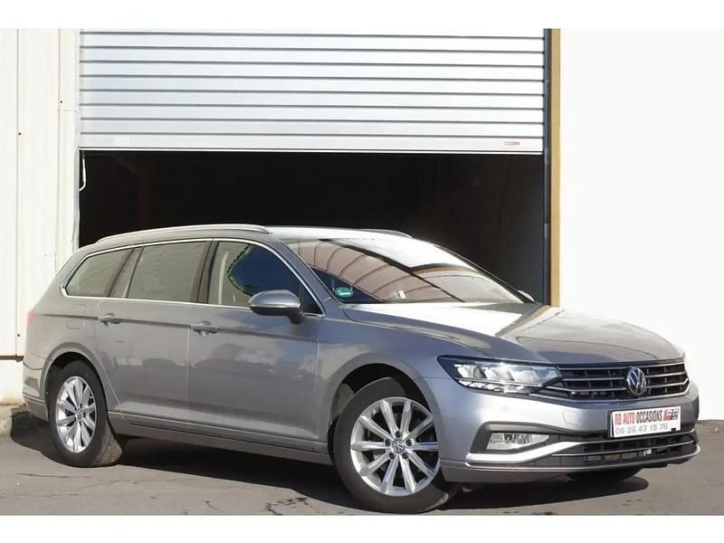 Gris Utilisé 2019 VW Passat Business Break | 23 490 € (Prix cher) - Image 1/4