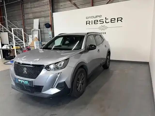 Gris Occasion 2023 Peugeot 2008 Style SUV | 14 980 € (Prix juste) - Image 1/4