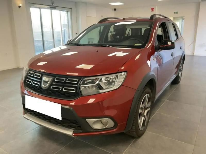 Rouge Occasion 2019 Dacia Logan Break | 11 990 € (Prix juste) - Image 1/4