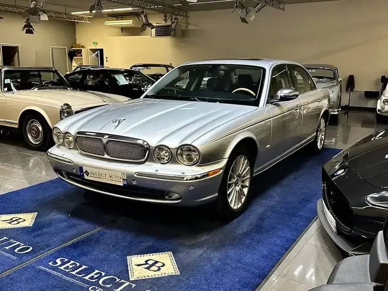 Gris Utilisé 2007 Jaguar XJ Sovereign Berline | 20 000 € - Image 1/4