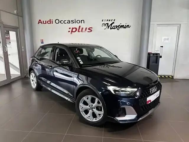 Bleu fonce Utilisé 2019 Audi A1 Design Citadine | 23 990 € - Image 1/4
