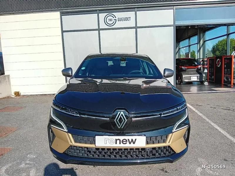 Occasion Renault Megane E-Tech Iconic 161 kW (220 ch) 2022 Noir Berline