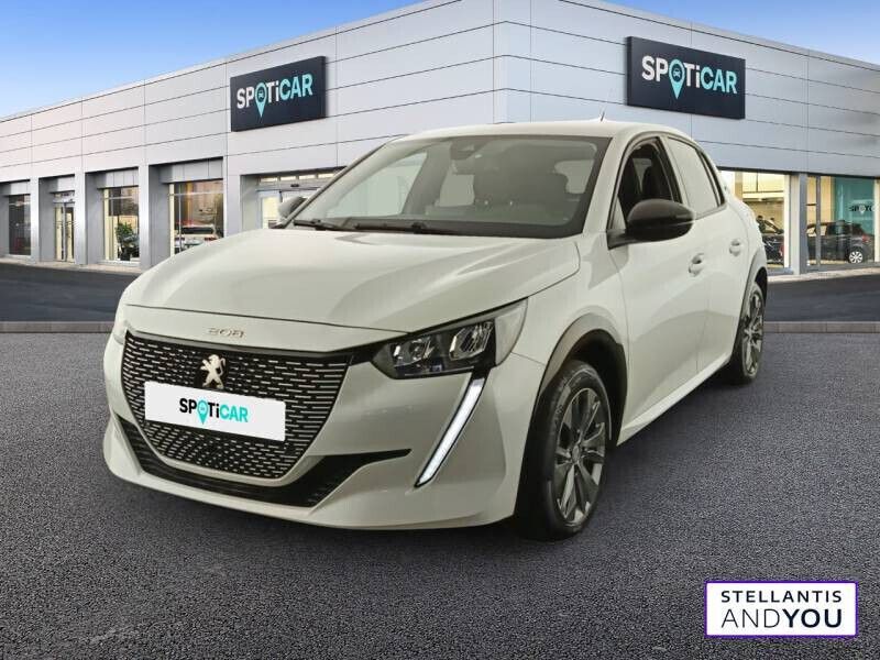 Blanc Utilisé 2022 Peugeot e-208 Allure Citadine | 14 990 € (Bon prix) - Image 1/4