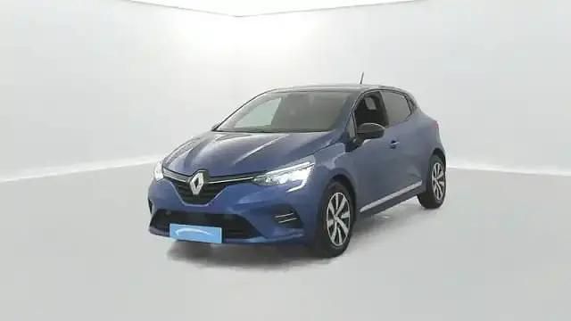 Bleu iron Occasion 2023 Renault Clio V Berline | 15 590 € (Prix juste) - Image 1/4