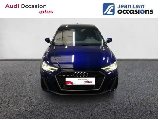 Bleu navarre métallisé Occasion 2024 Audi A1 Sportback S-Line Citadine | 30 490 € (Prix juste) - Image 1/3