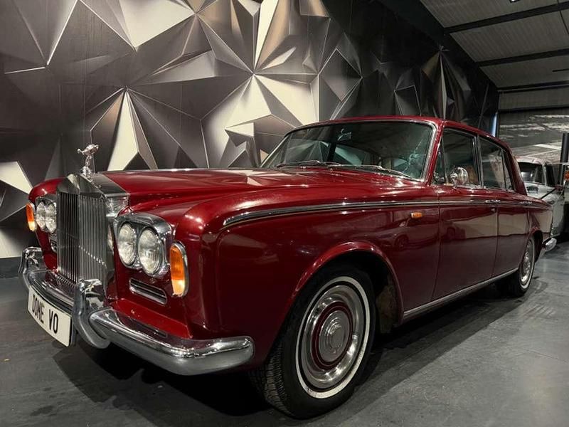 Occasion Rolls Royce Silver Shadow 178 ch (130 kW) 1967 Rouge Berline