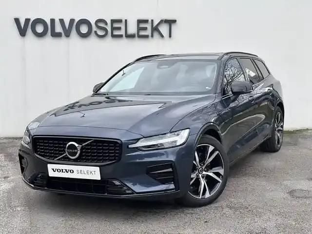Bleu Utilisé 2024 Volvo V60 Plus Break | 47 390 € (Prix assez cher) - Image 1/4