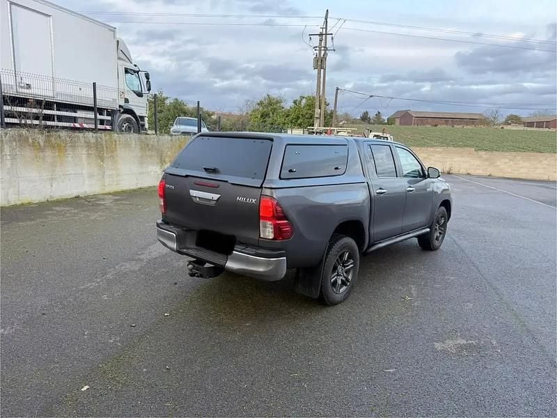 Occasion Toyota HiLux 150 ch (110 kW) 2021 Pick-up