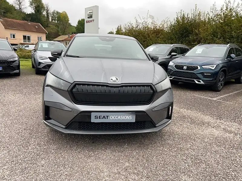 Gris Utilisé 2024 Skoda Enyaq iV SUV | 42 490 € (Prix cher) - Image 1/4