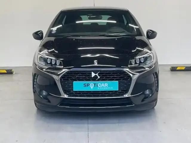 Occasion DS Automobiles DS3 Sport Chic 2018 Noir perla nera (n) Berline