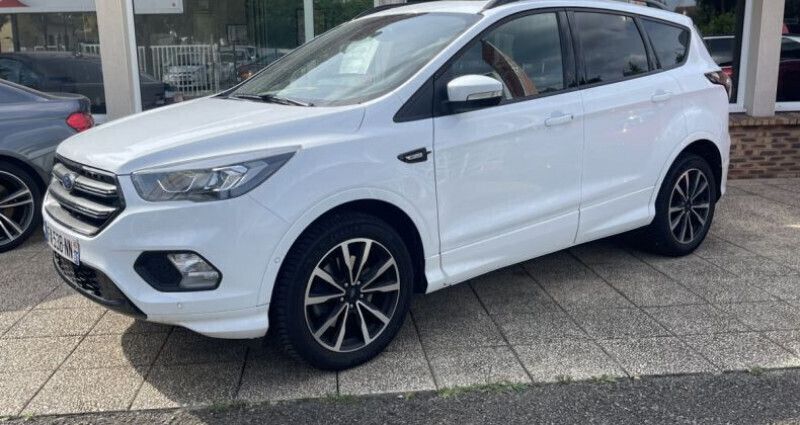 Utilisé 2018 Ford Kuga ST-Line SUV | 16 990 € (Prix juste) - Image 1/4