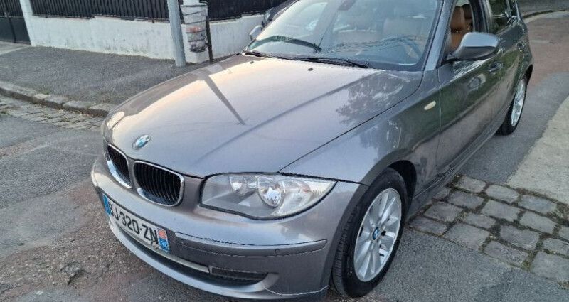 Gris Utilisé 2011 BMW 116 Comfort Edition Citadine | 8 950 € (Prix juste) - Image 1/4
