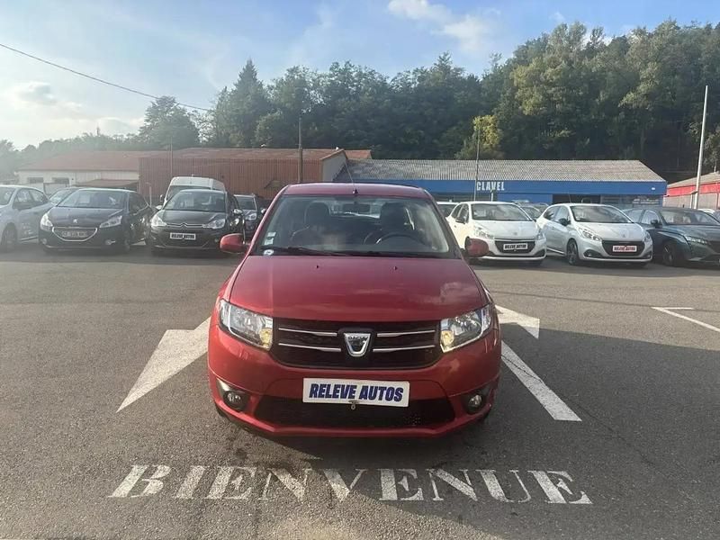 Rouge Utilisé 2014 Dacia Sandero Lauréate Citadine | 5 990 € (Super prix) - Image 1/4