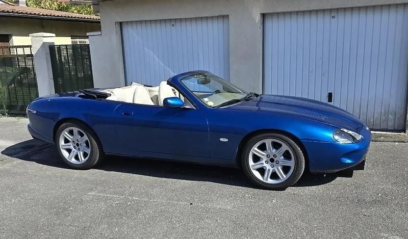 Occasion 1998 Jaguar XKR Cabriolet | 19 900 € (Prix juste) - Image 1/4