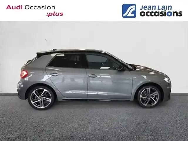 Occasion Audi A1 Sportback S-line plus 116 ch (85 kW) 2025 Gris chronos métallisé noir mythe métallisé Citadine