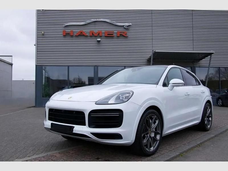 Blanc Utilisé 2019 Porsche Cayenne Turbo Sport SUV | 79 900 € (Bon prix) - Image 1/4