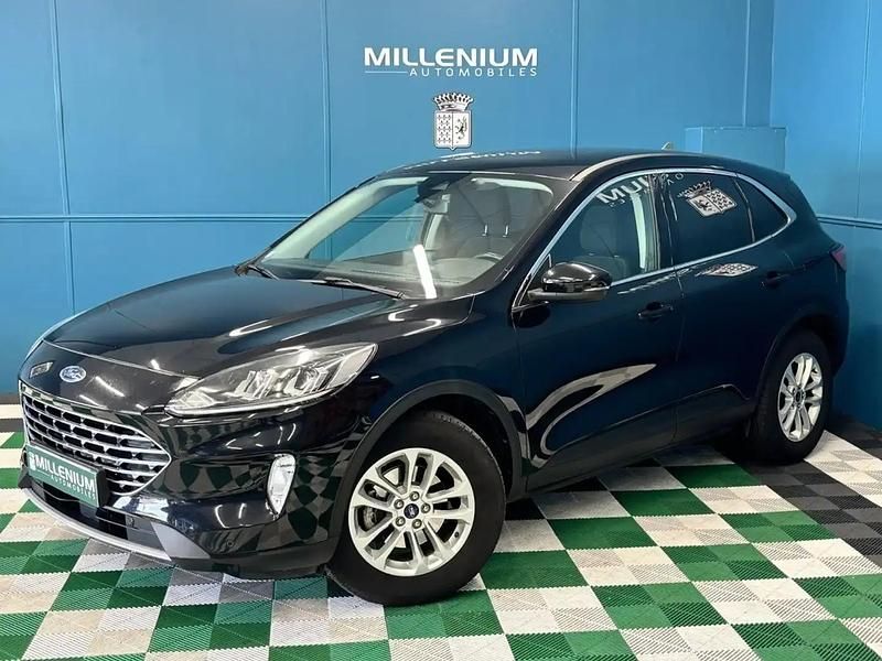 Noir Occasion 2020 Ford Kuga Titanium SUV | 18 990 € (Prix juste) - Image 1/4