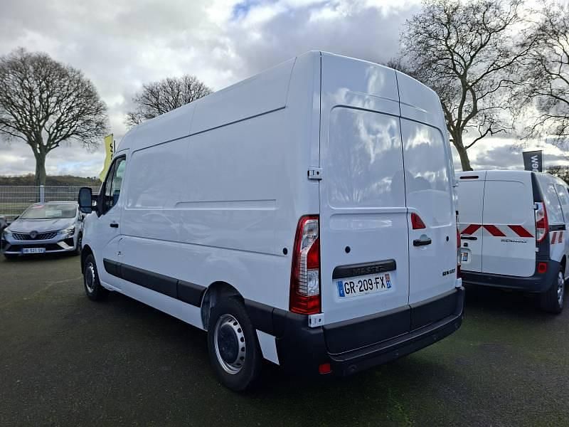 Occasion Renault Master 135 ch (99 kW) 2023 Berline