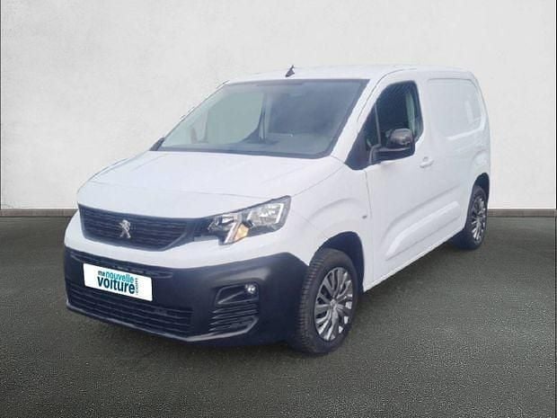 Blanc Utilisé 2023 Peugeot Partner S Monospace | 21 900 € - Image 1/4
