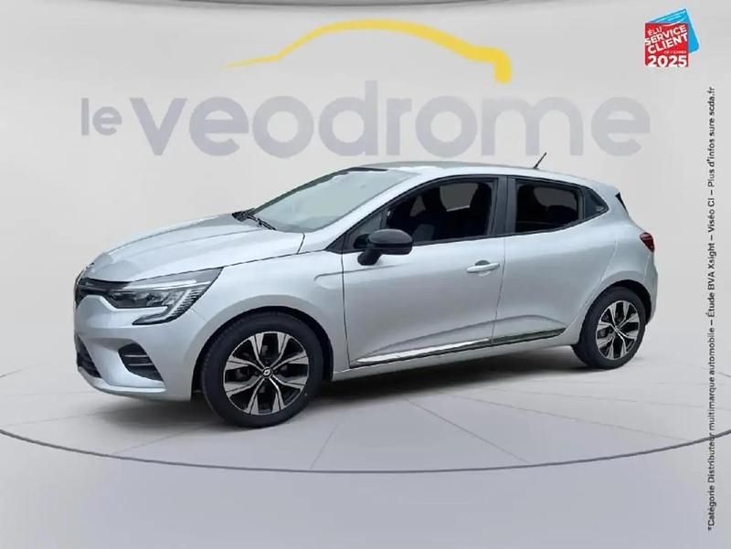 Gris Utilisé 2023 Renault Clio V Evolution Berline | 15 299 € (Prix juste) - Image 1/4