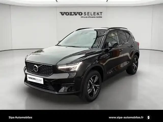 Noir onyx Occasion 2025 Volvo XC40 SUV | 44 900 € - Image 1/4