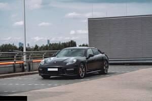 Occasion Porsche Panamera GTS 440 ch (323 kW) 2014 Noir Berline