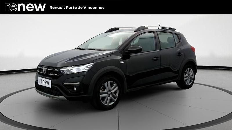 Noir Utilisé 2022 Dacia Sandero Comfort Citadine | 13 790 € (Prix juste) - Image 1/4
