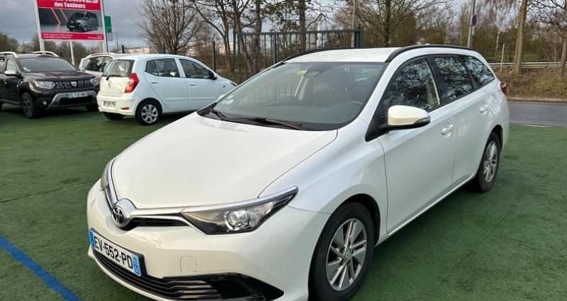 Occasion 2018 Toyota Auris Touring Sports Break | 7 990 € - Image 1/4