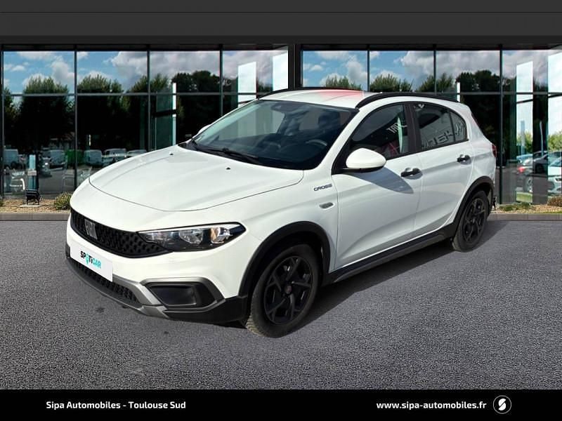 Occasion 2022 Fiat Tipo Cross Berline | 15 990 € (Prix juste) - Image 1/4