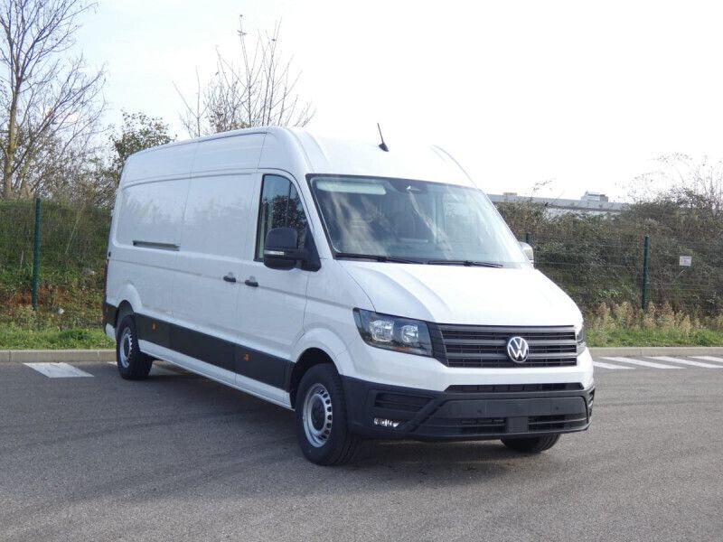 Nouvelle 2024 VW Crafter Business Van | 43 040 € (Prix assez cher) - Image 1/4