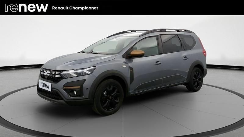 Gris Occasion 2025 Dacia Jogger Extreme Monospace | 21 990 € (Prix juste) - Image 1/4