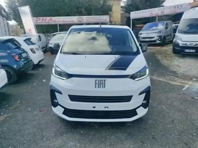 Blanc icy Nouvelle 2025 Fiat Scudo S Van | 34 510 € (Prix juste) - Image 1/3