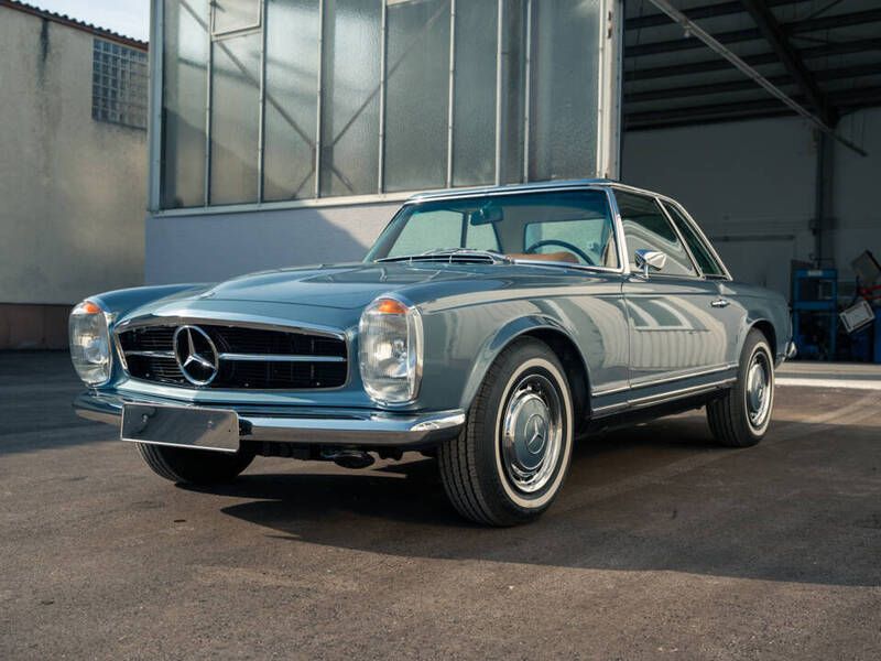 Bleu Occasion 1971 Mercedes SL280 Cabriolet | 205 000 € - Image 1/4