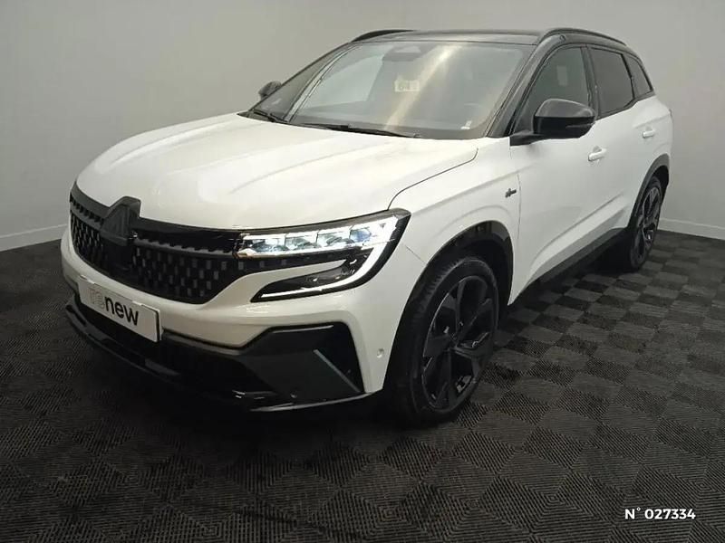 Noir Occasion 2023 Renault Austral Techno Esprit Alpine SUV | 28 990 € (Super prix) - Image 1/4
