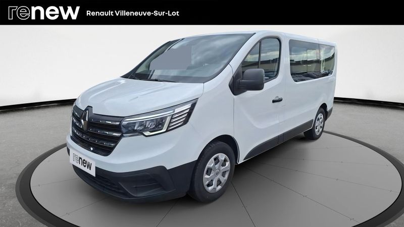 Blanc Utilisé 2023 Renault Trafic Zen Van | 31 890 € (Bon prix) - Image 1/4