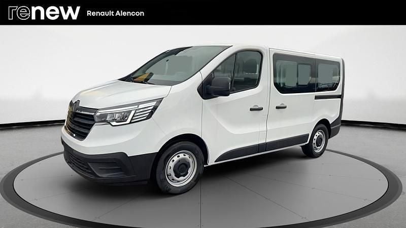 Blanc Nouvelle 2025 Renault Trafic Van | 35 479 € (Prix juste) - Image 1/4