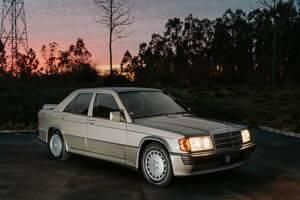 Occasion Mercedes 190 185 ch (136 kW) 1988 Beige Berline