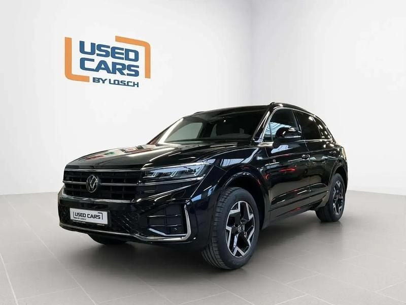 Noir Occasion 2024 VW Touareg R-line SUV | 68 490 € (Prix juste) - Image 1/4