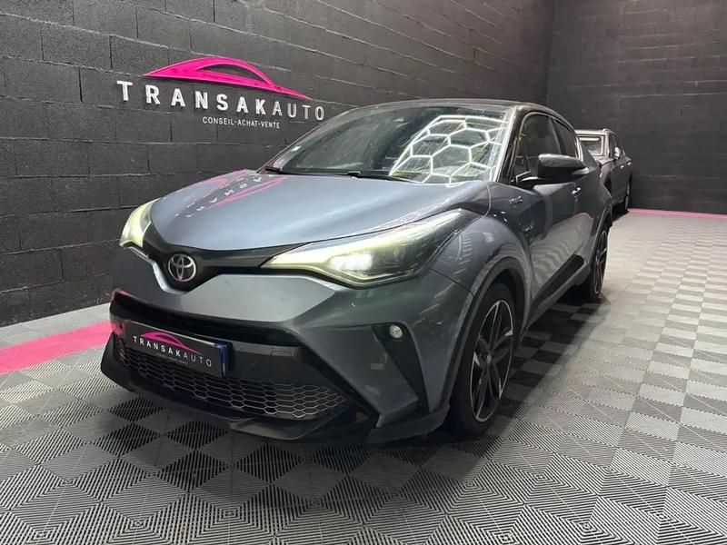 Gris Utilisé 2021 Toyota C-HR Sport SUV | 21 990 € (Prix juste) - Image 1/4