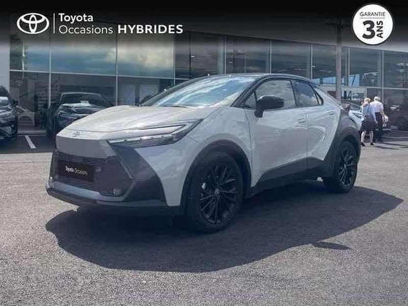 Utilisé 2024 Toyota C-HR Sport SUV | 34 990 € - Image 1/1