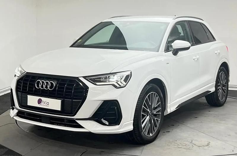 Blanc Utilisé 2021 Audi Q3 S-Line SUV | 30 990 € (Prix assez cher) - Image 1/4