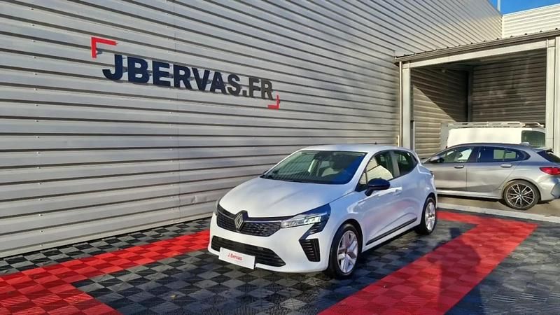 Blanc Occasion 2024 Renault Clio V Evolution Berline | 14 990 € - Image 1/4