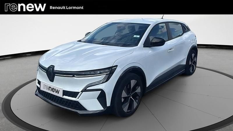 Blanc Utilisé 2022 Renault Mégane Equilibre Berline | 18 890 € (Prix juste) - Image 1/4