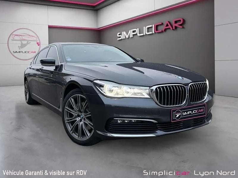 Blanc Occasion 2017 BMW 740 Exclusive Berline | 25 980 € - Image 1/4