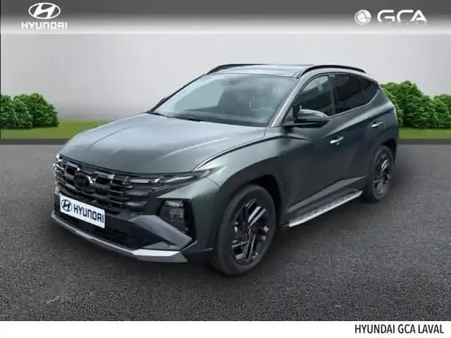 Pine green matte Utilisé 2025 Hyundai Tucson SUV | 43 990 € - Image 1/4