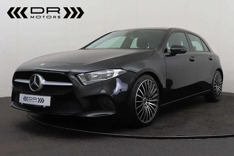 Noir Occasion 2021 Mercedes A160 Business Berline | 17 495 € (Super prix) - Image 1/4